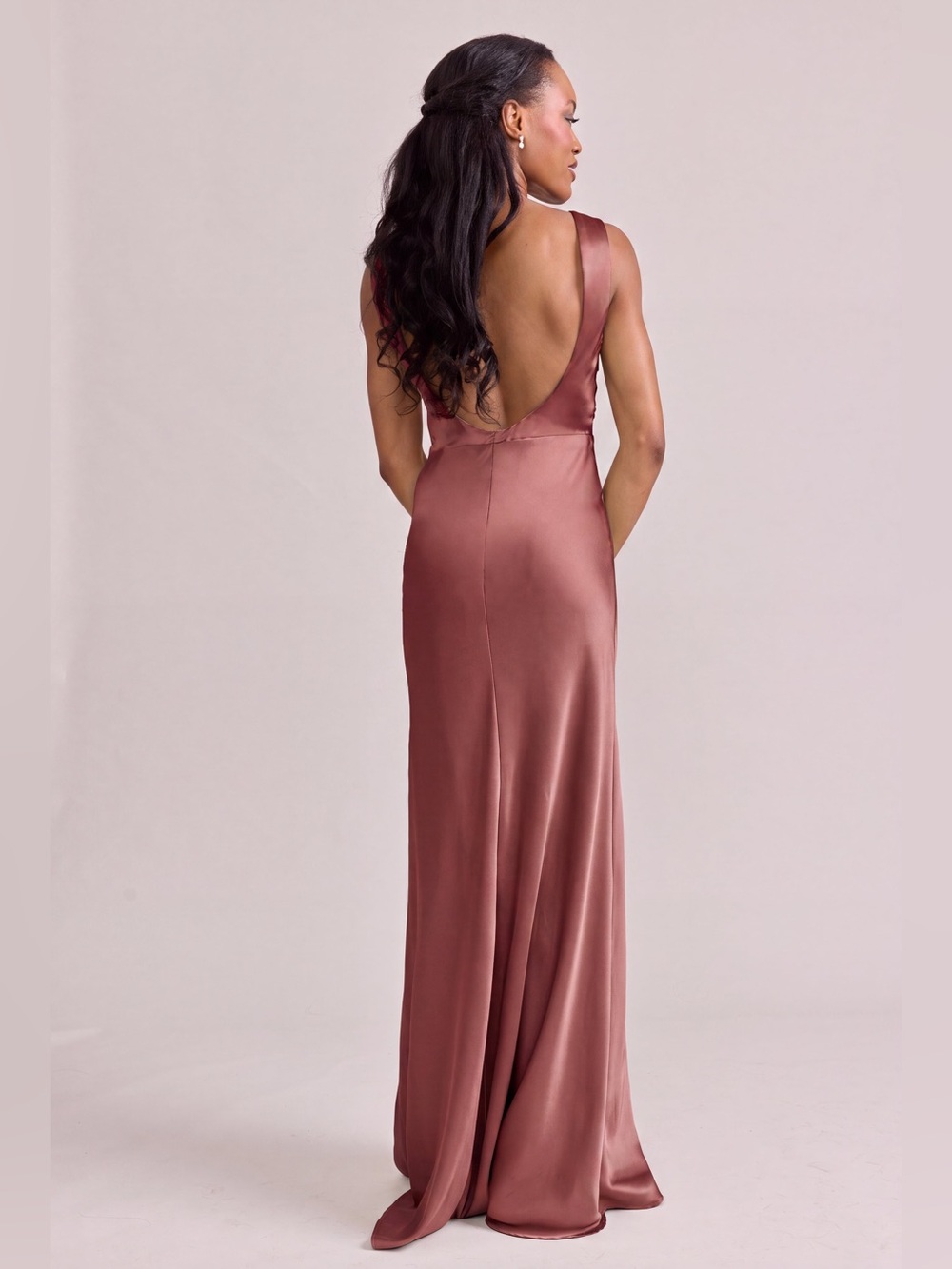Revelry Serena Satin Dress In Desert Rose, Size 4, NWT - Picture 2 of 11